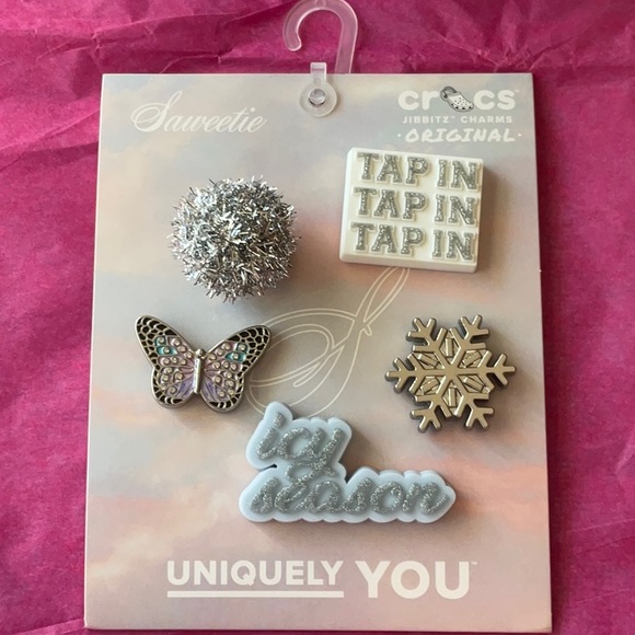 ❄️ SAWEETIE X CROCS CLASSIC JIBBITZ  CHARM BUNDLE ❄️ NWT ❄️ - Picture 2 of 16